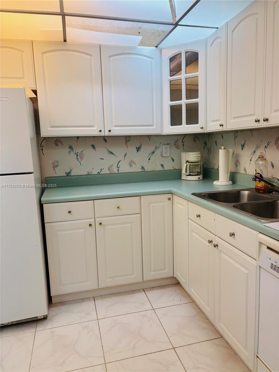 500 Three Islands Blvd 512 Property Photo 5
