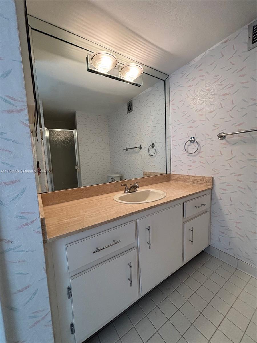 500 Three Islands Blvd 512 Property Photo 14