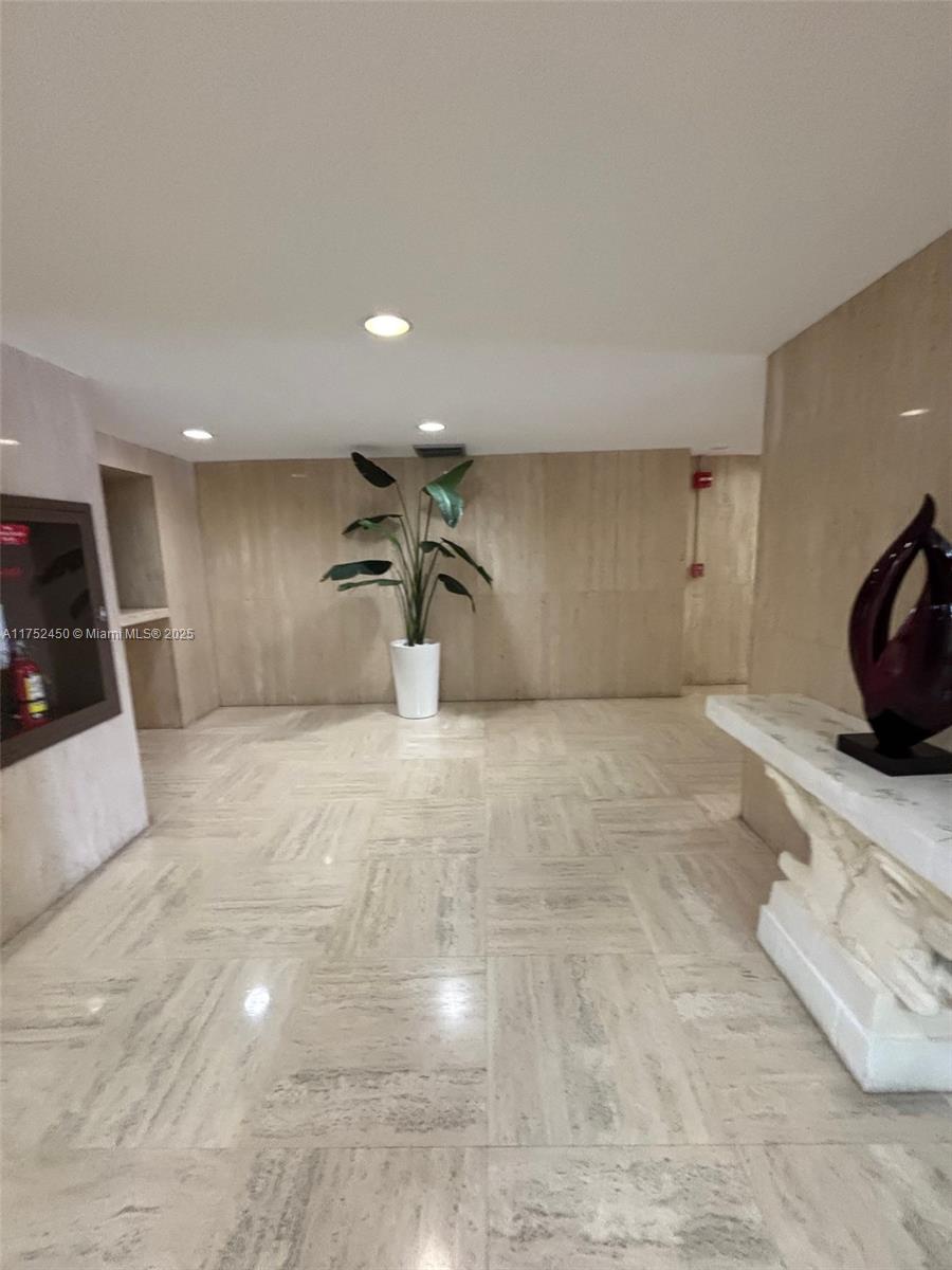 500 Three Islands Blvd 512 Property Photo 15