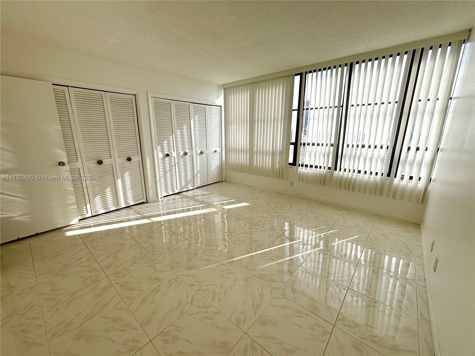 500 Three Islands Blvd 512 Property Photo 21