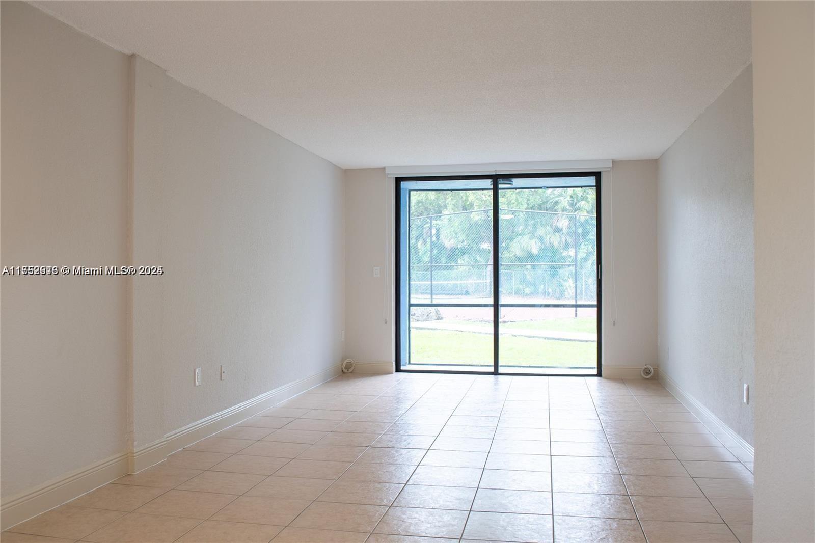 9460 Fontainebleau Blvd 132 Property Photo 6