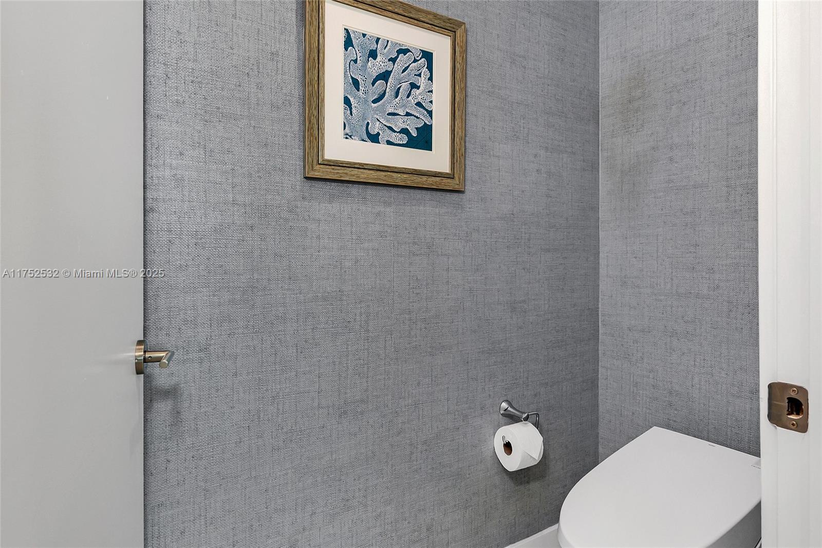 730 N Ocean Blvd 1405 Property Photo 12