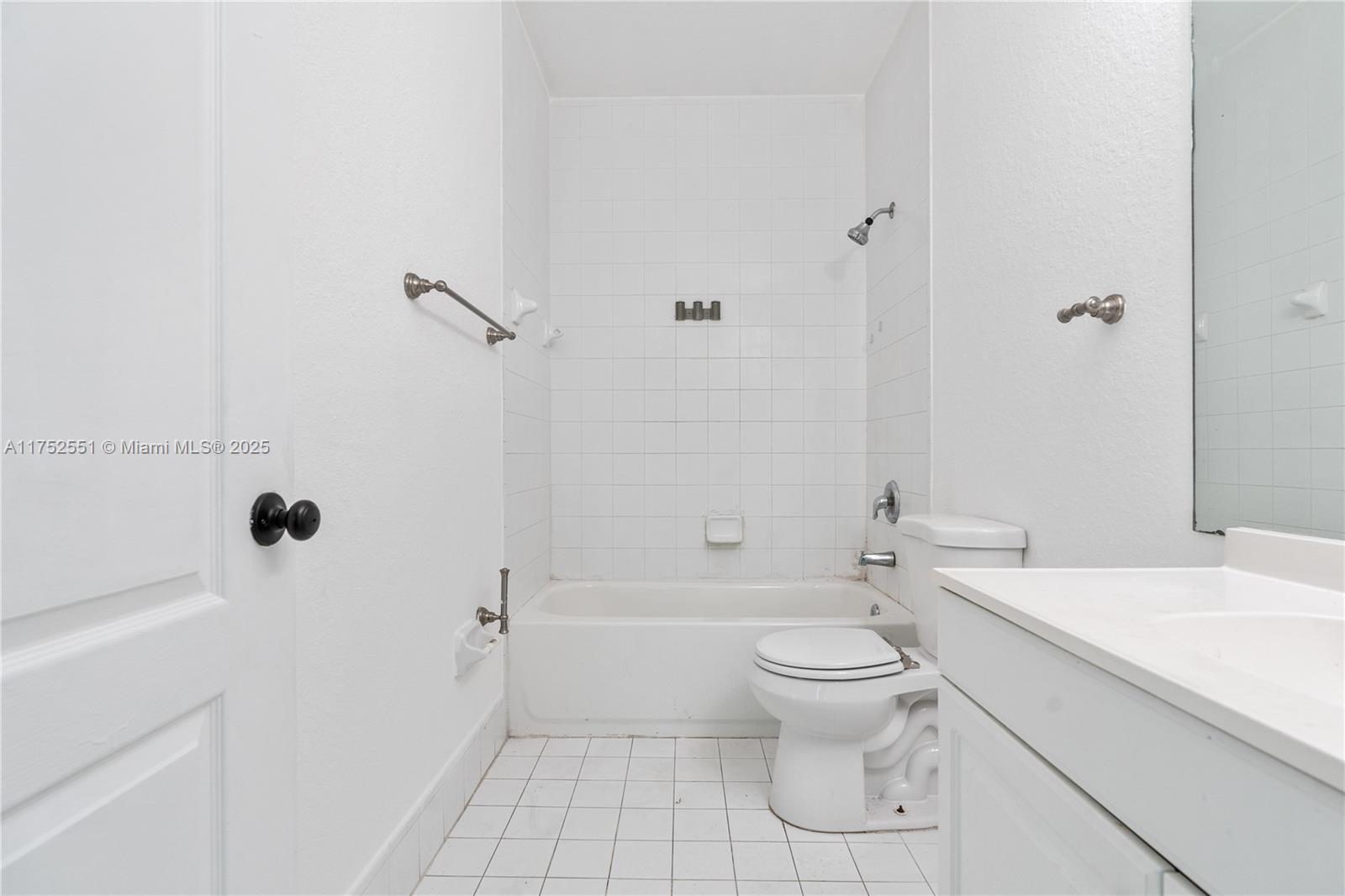 1543 Se 25th St 205 Property Photo 19
