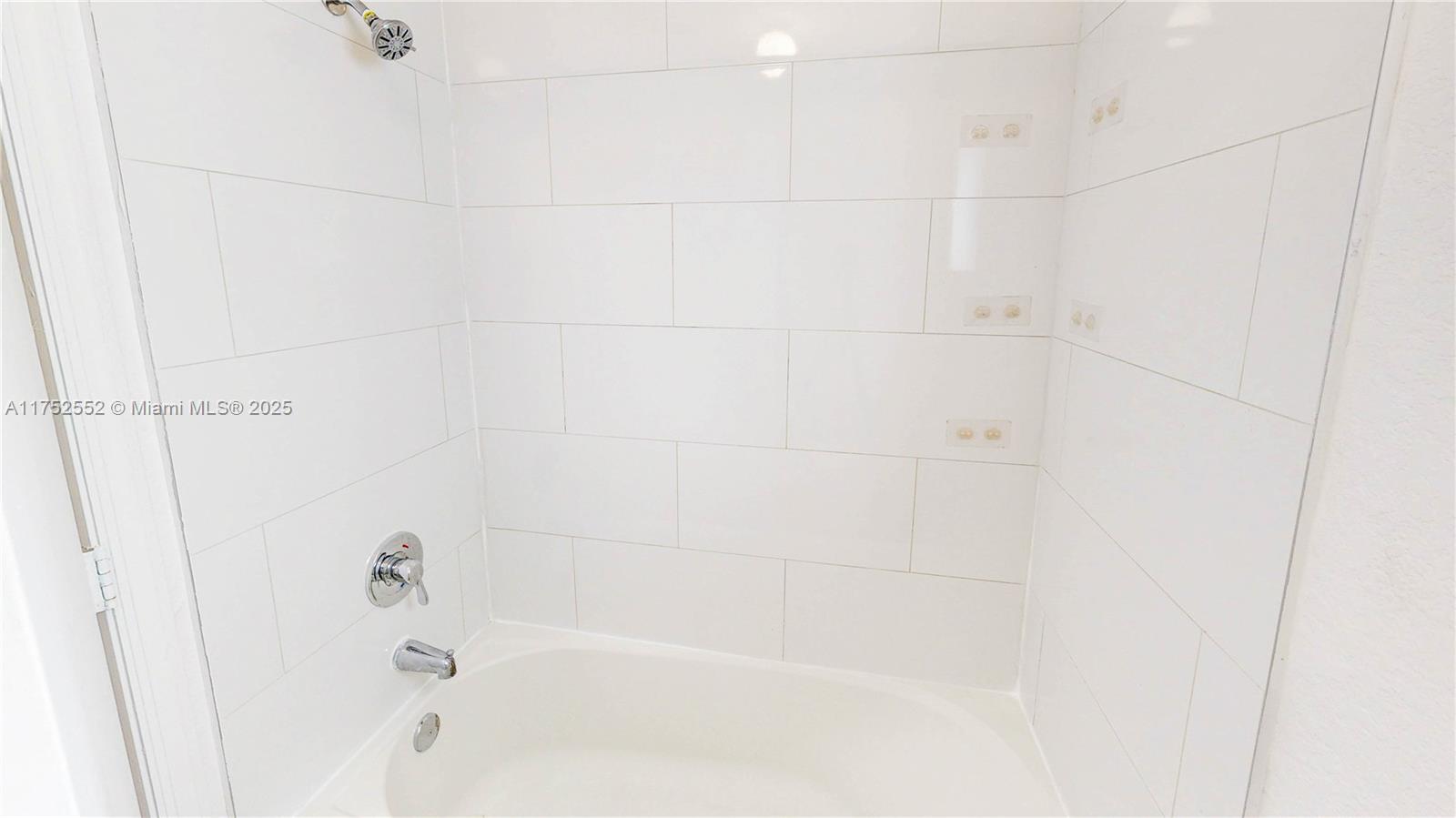 219 Sw 6th Ln Property Photo 33