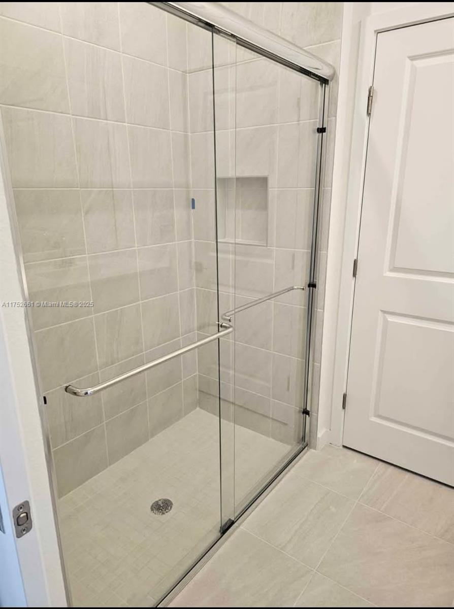 1695 Se 6th St Property Photo 5