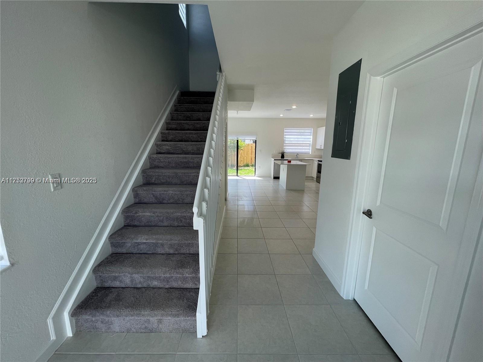 12944 Sw 233rd Ter 12944 Property Photo 2