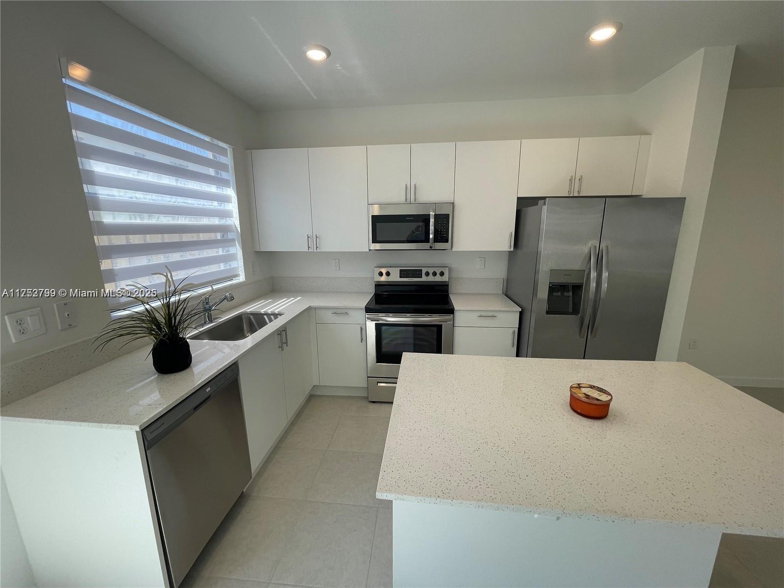 12944 Sw 233rd Ter 12944 Property Photo 5