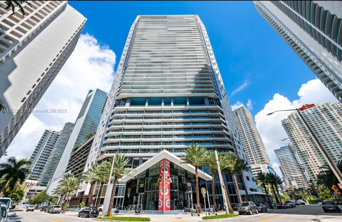 1300 Brickell Bay Dr 2208 Property Photo 1
