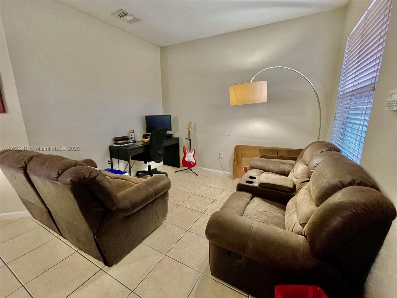 10962 Sw 247th Ter 0 Property Photo 4