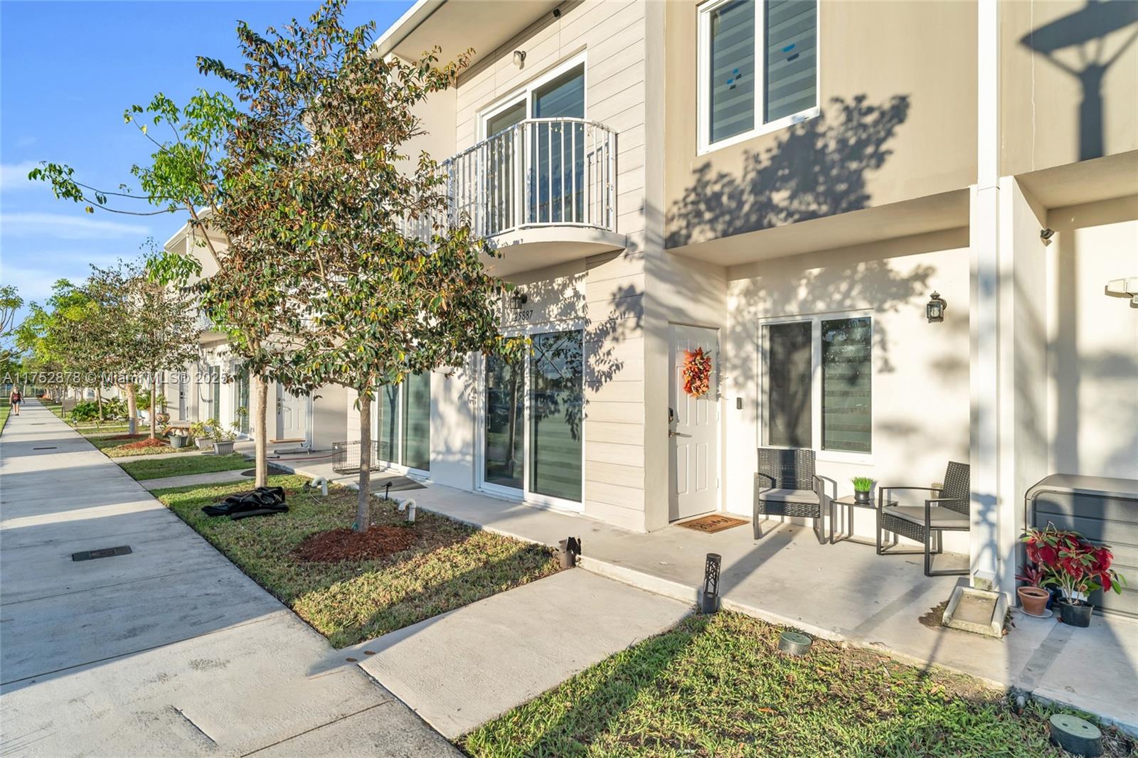 25887 Sw 145th Ave # Property Photo 3