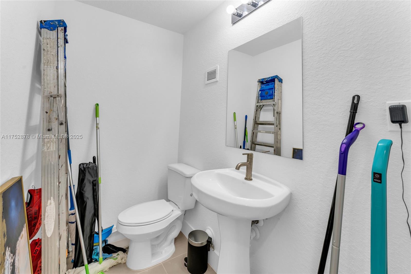 25887 Sw 145th Ave # Property Photo 9