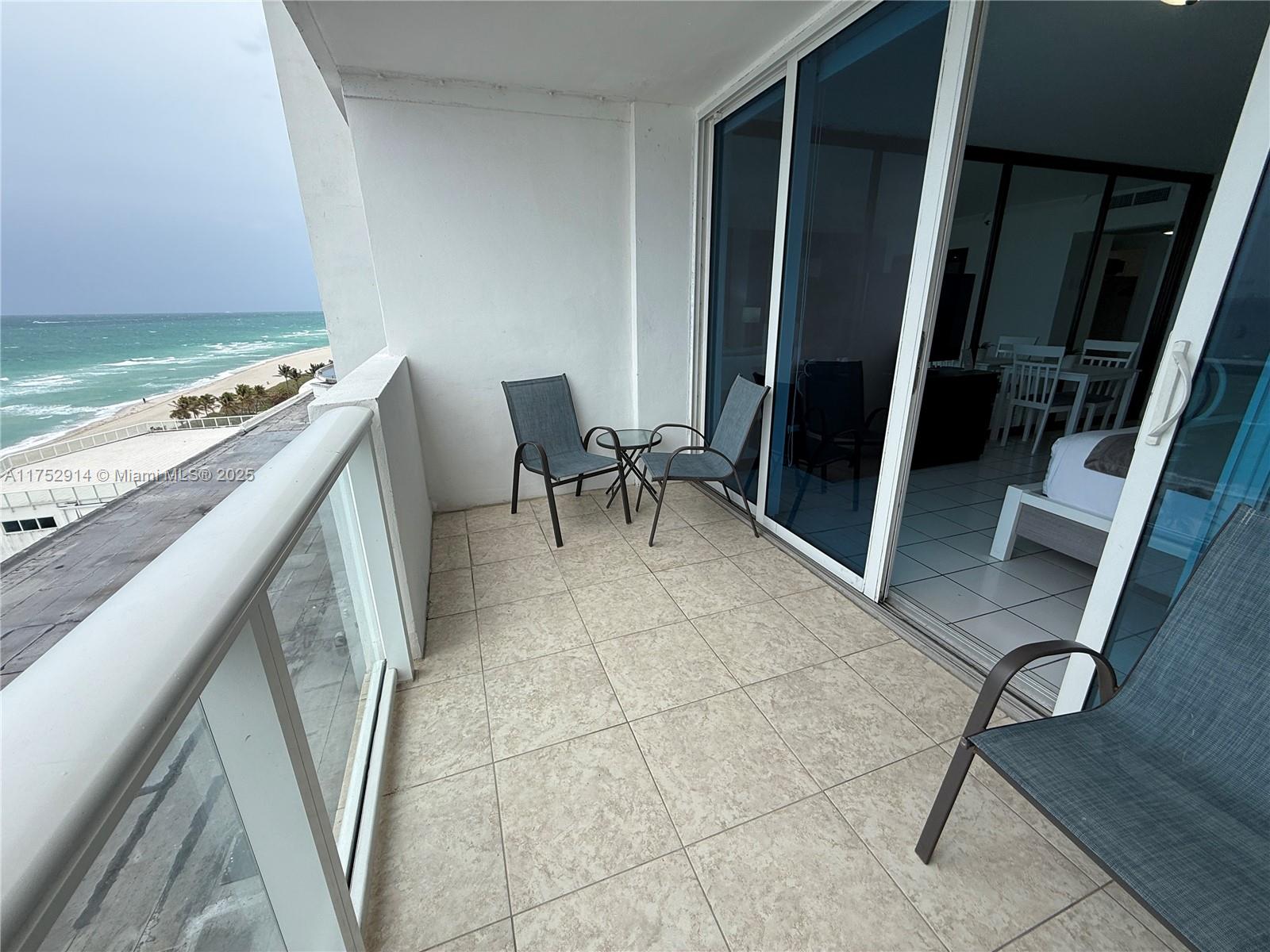 5445 Collins Ave 729 Property Photo 20