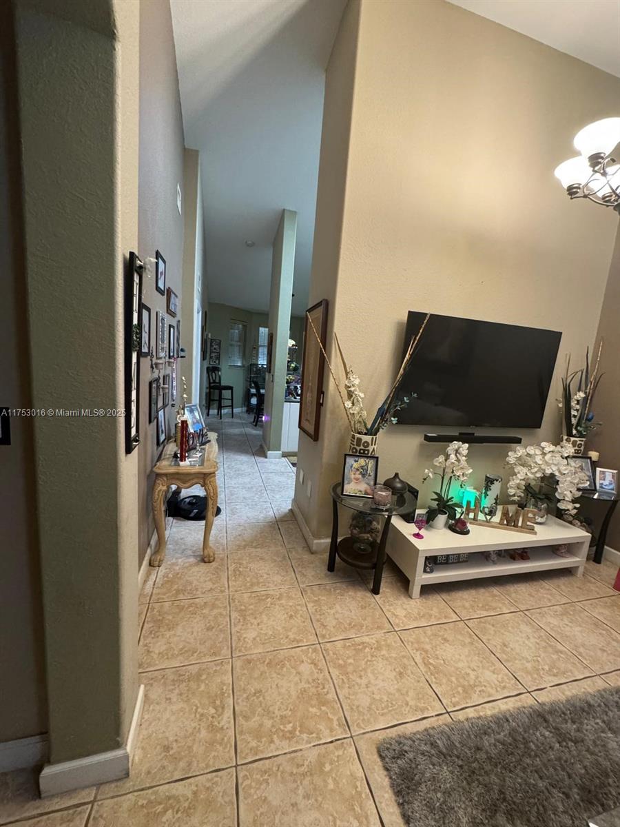 1692 Se 29th Ct 201 Property Photo 19