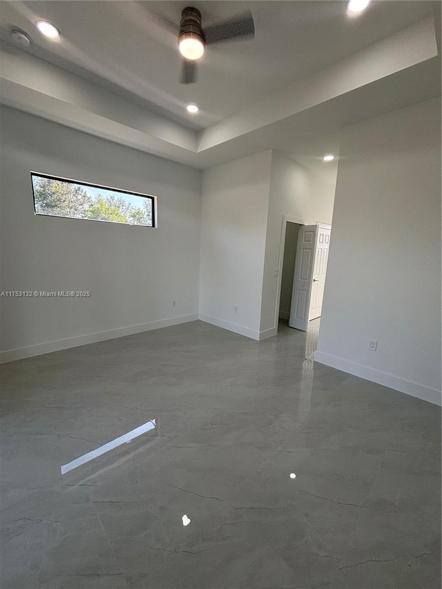 2907 S Alan Ave Property Photo 8