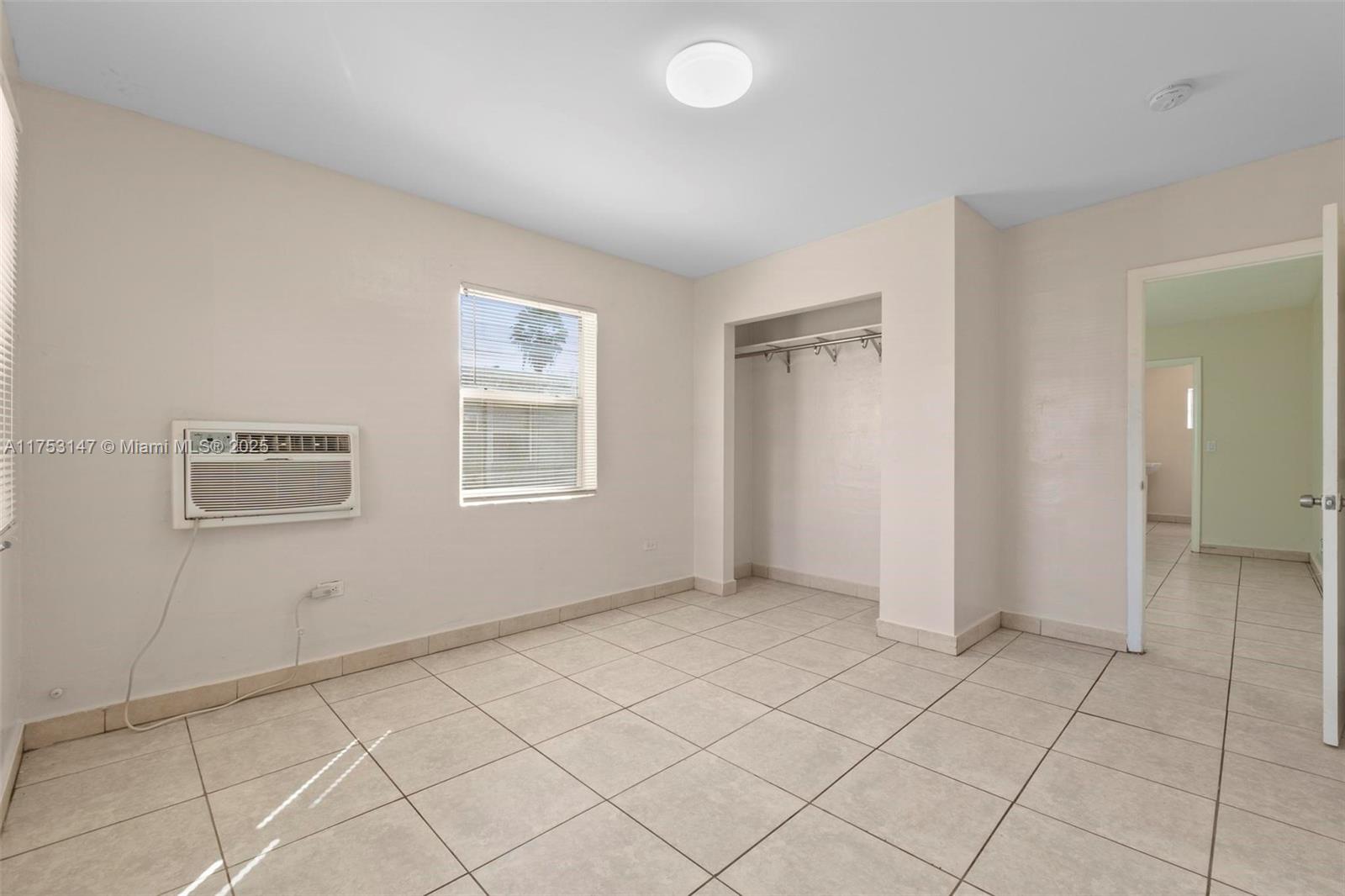 1276 Sw 2nd St Property Photo 16
