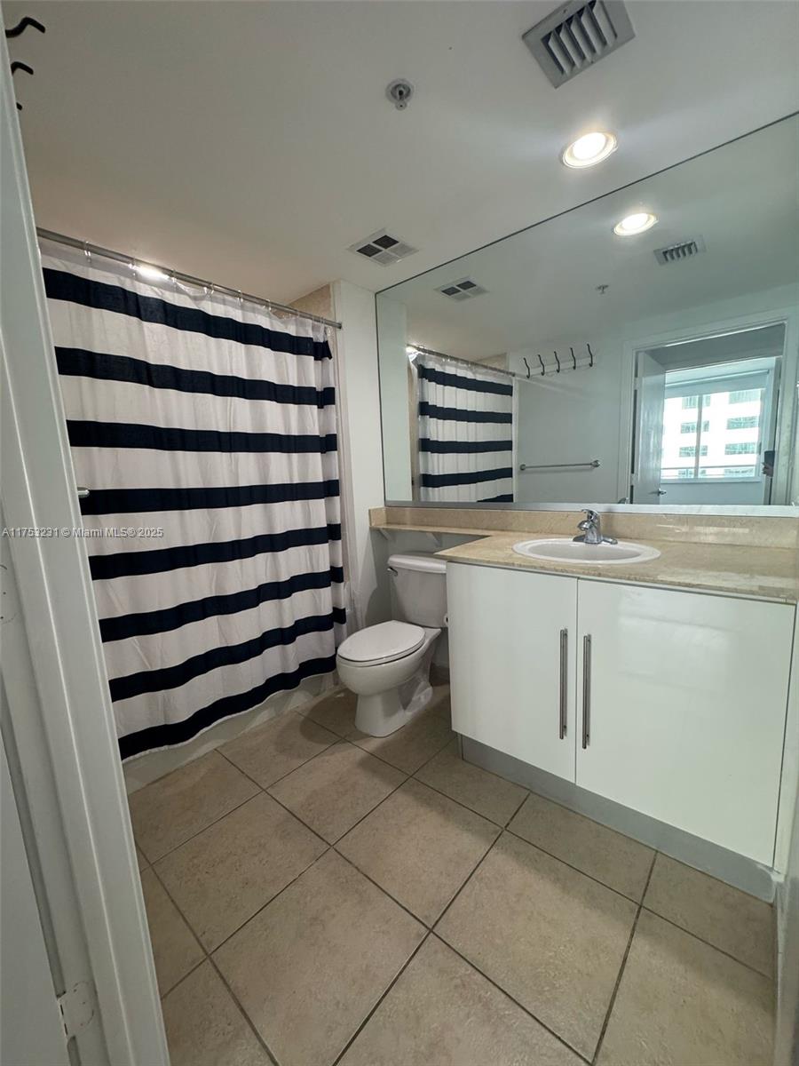 335 S Biscayne Bl 3204 Property Photo 12