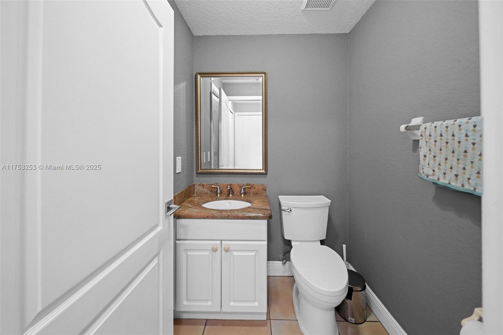8915 Sw 108th Path 8915 Property Photo 14