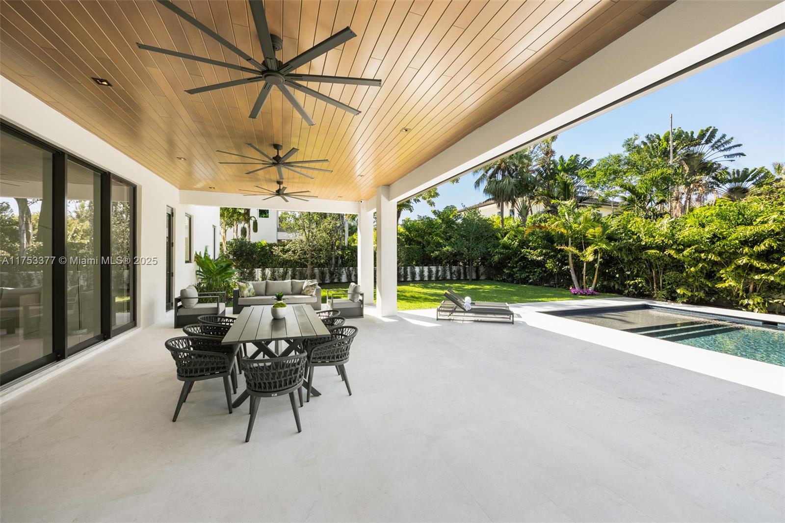 6225 Snapper Creek Drive Property Photo 18