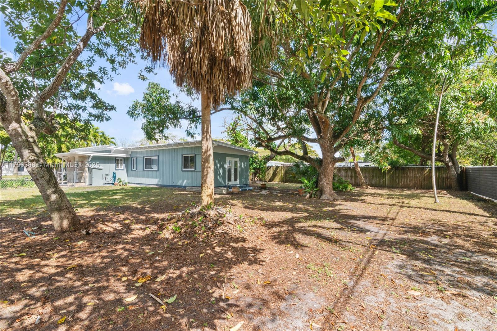 12955 Ne 11th Ave Property Photo 11