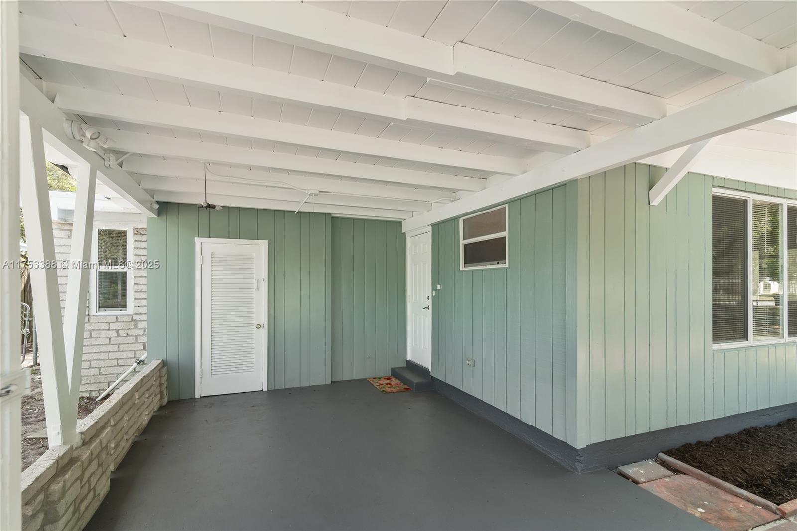 12955 Ne 11th Ave Property Photo 38