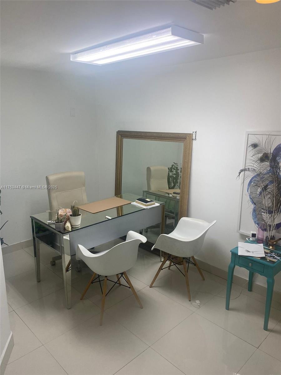A11753447 Property Photo 1