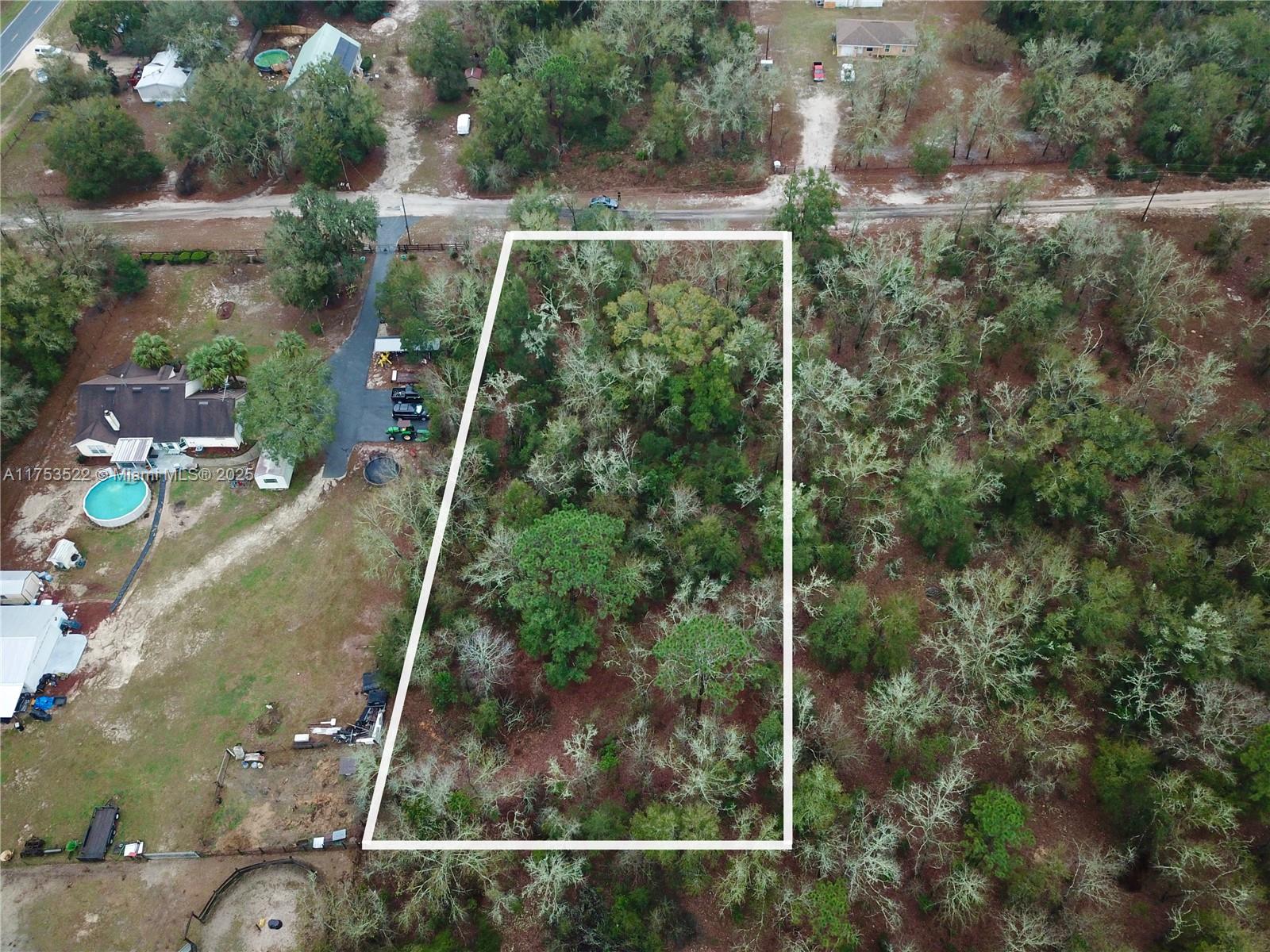 Ne 125 St Property Photo