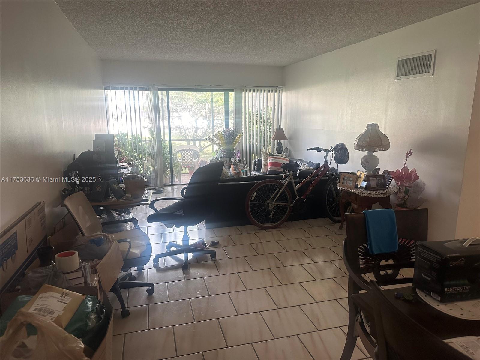 5851 Washington St 84 Property Photo 10