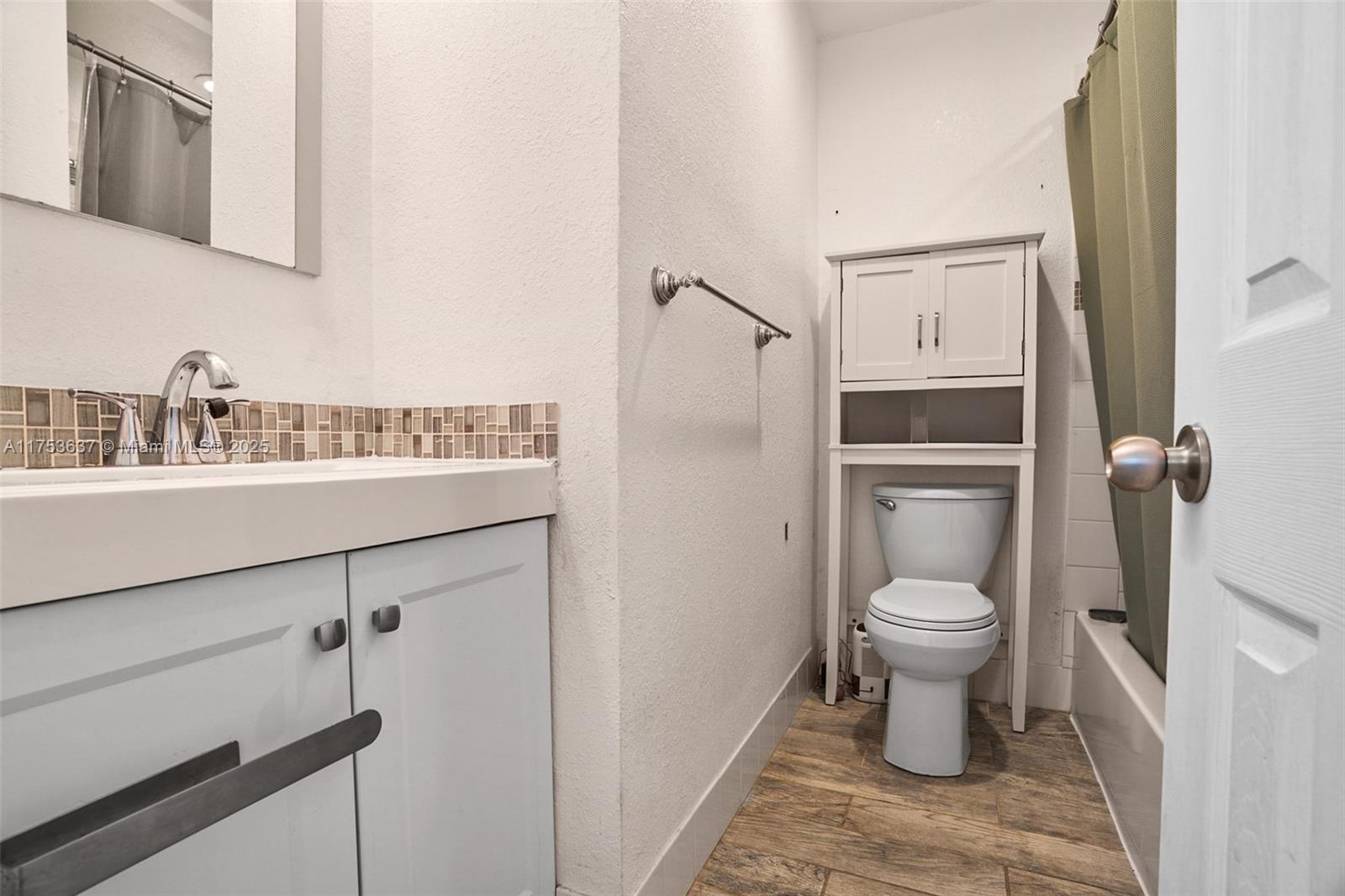 7710 Hope St Property Photo 18