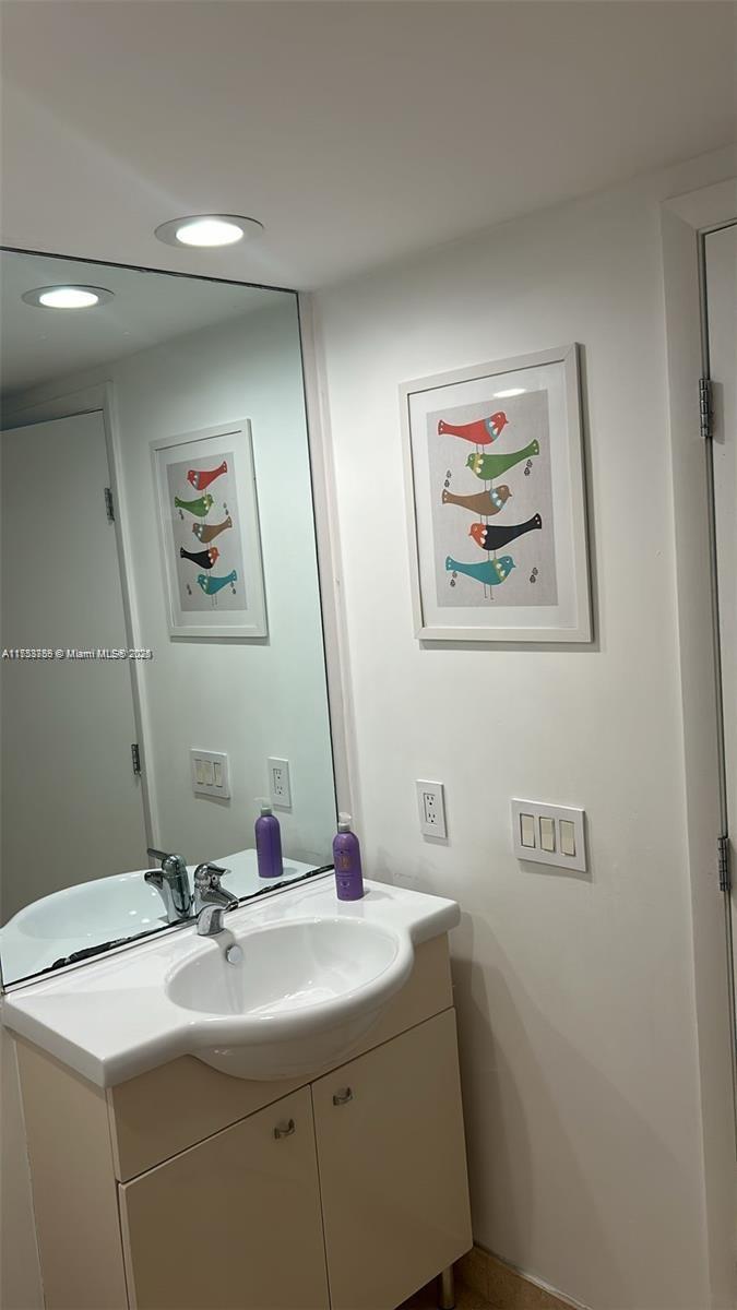 1830 S Ocean Dr 3208 Property Photo 25
