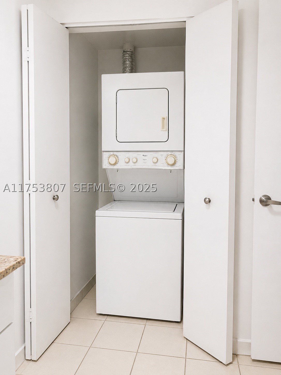 1861 Nw S River Dr 1504 Property Photo 10