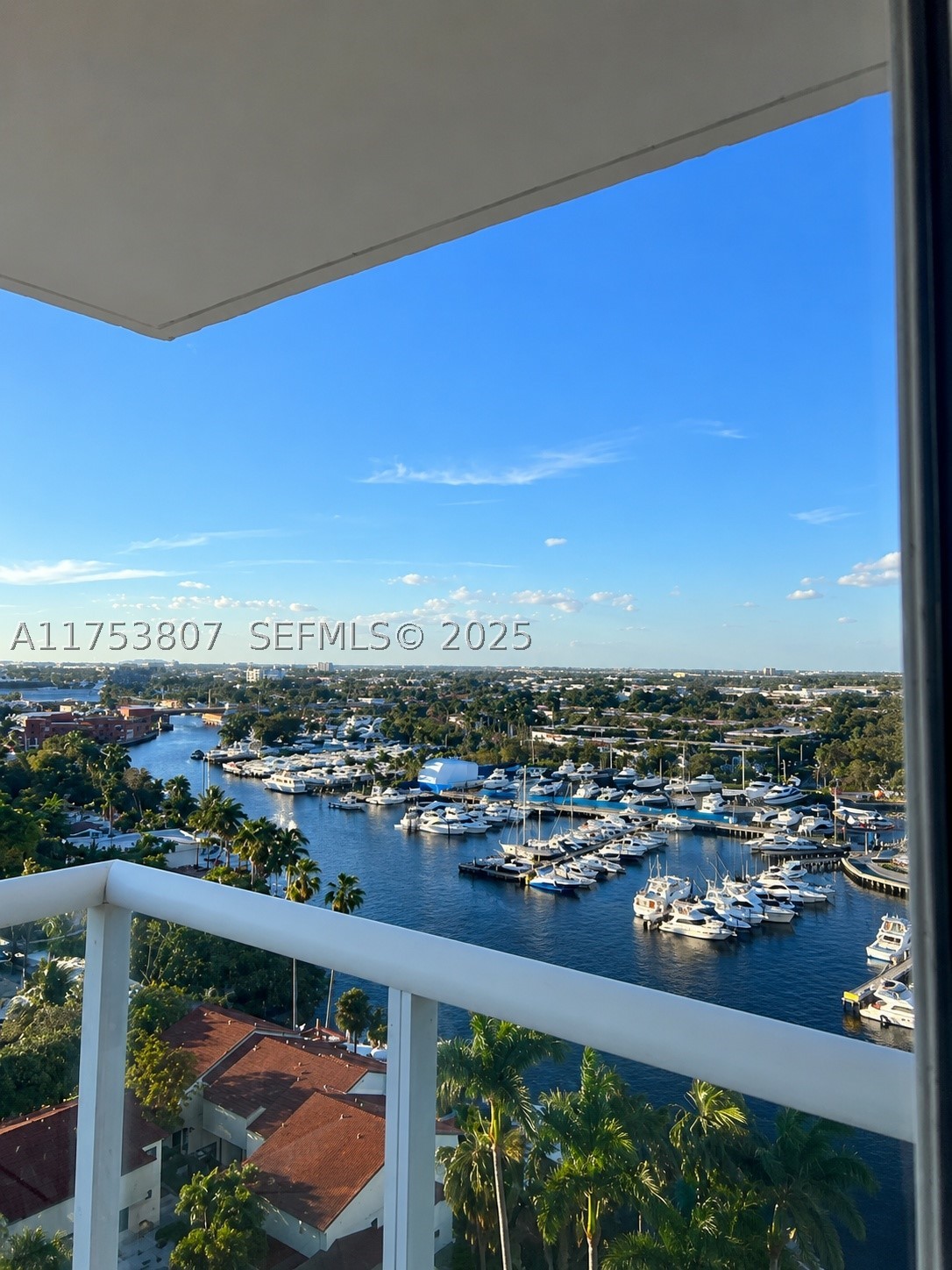 1861 Nw S River Dr 1504 Property Photo 17
