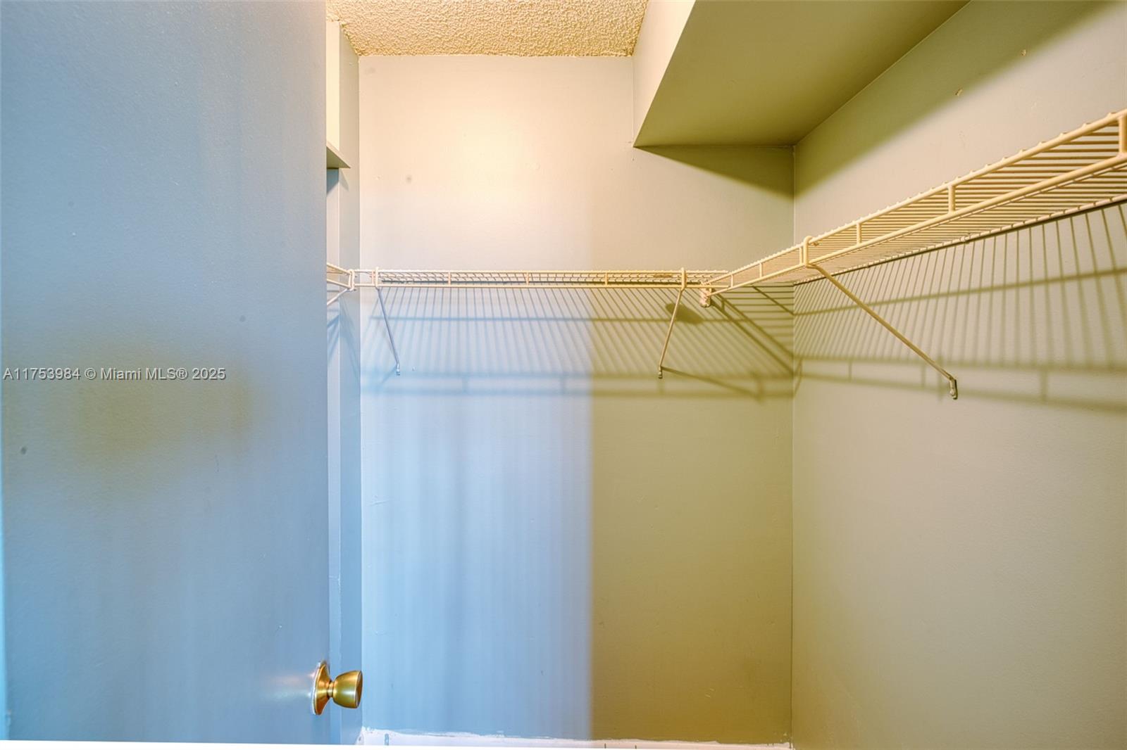 2901 Nw 46th Ave 409 Property Photo 18
