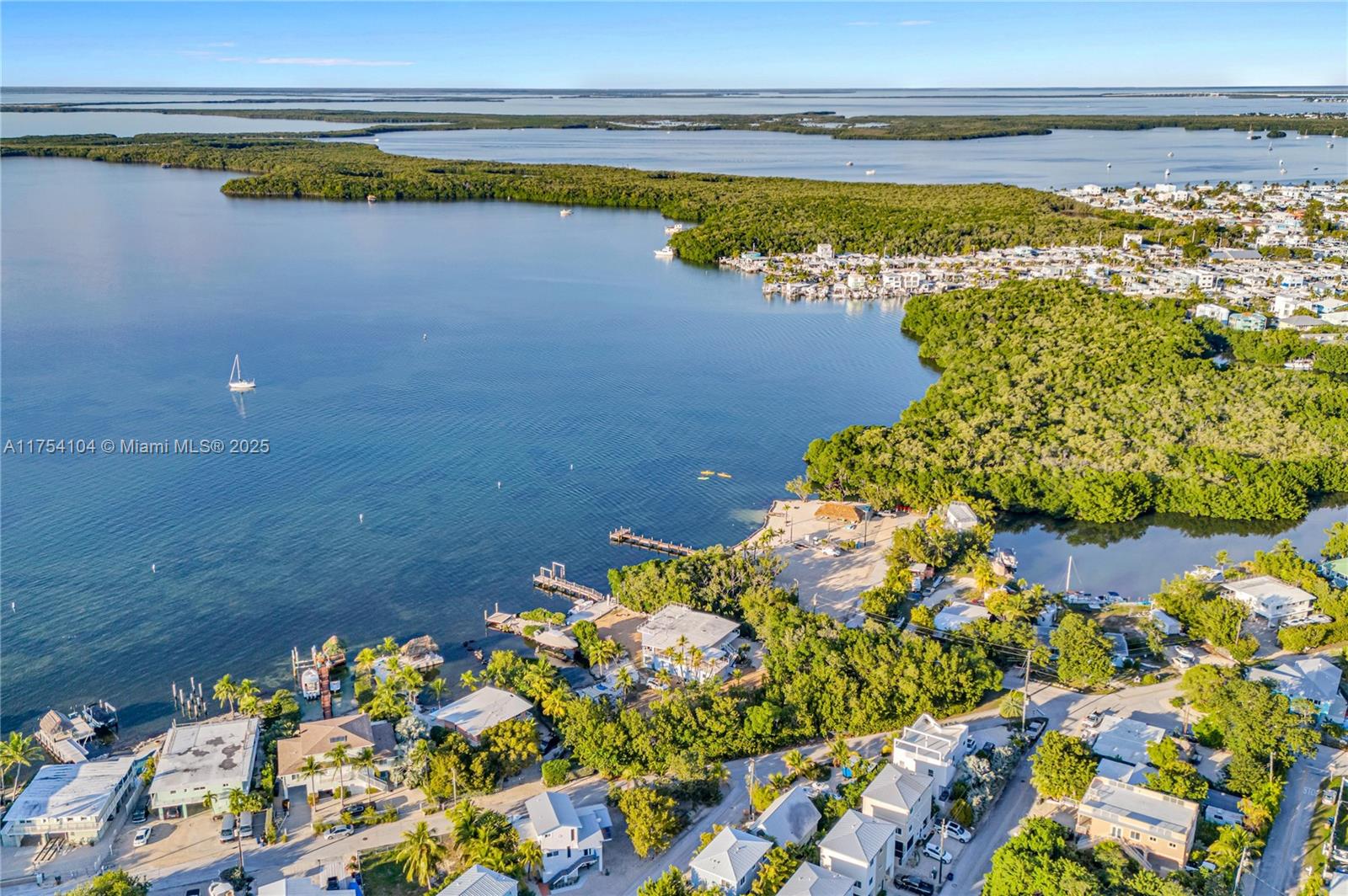 9 Gulf Dr Property Photo 5