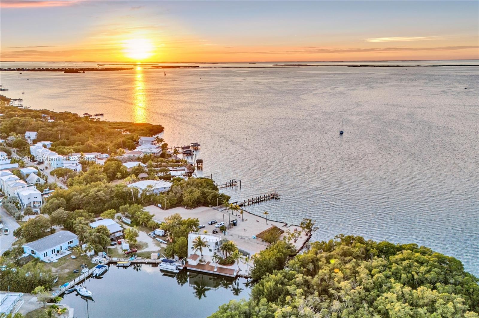 9 Gulf Dr Property Photo 15