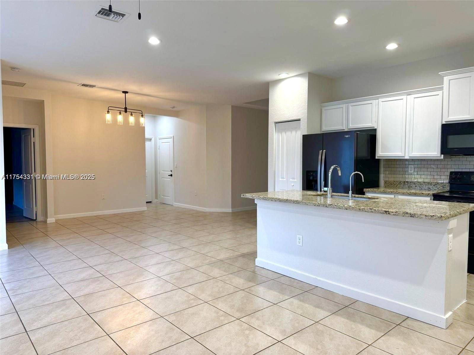 27925 Sw 133rd Path Property Photo 5