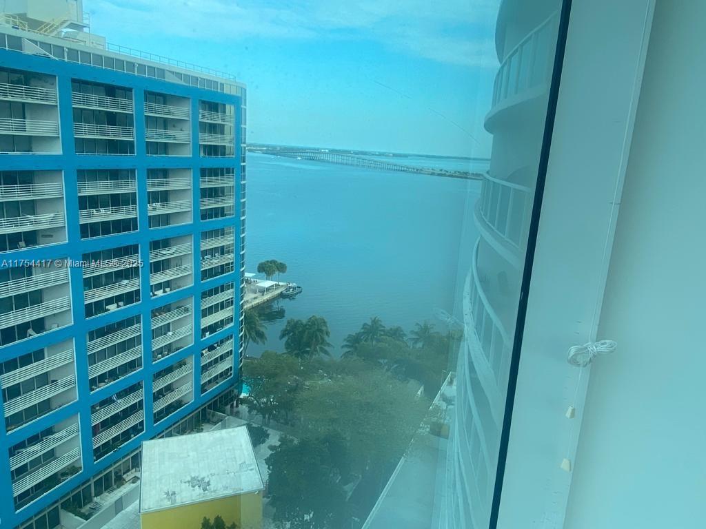 2101 Brickell Ave 1401 Property Photo 2