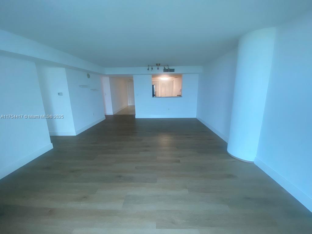 2101 Brickell Ave 1401 Property Photo 11
