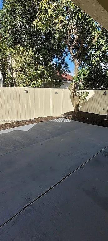 1012 San Remo Cir Property Photo 6