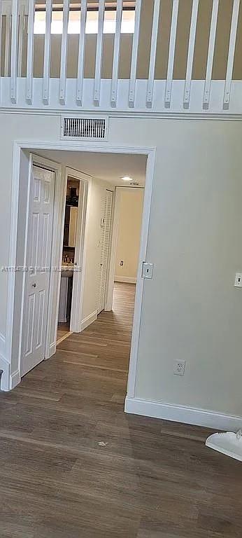 1012 San Remo Cir Property Photo 8