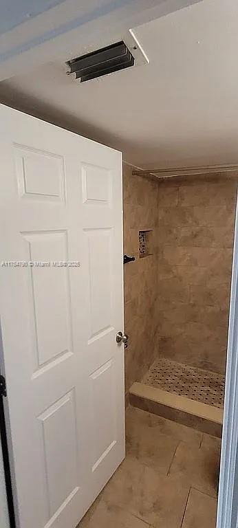 1012 San Remo Cir Property Photo 11