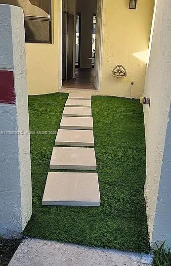 1012 San Remo Cir Property Photo 13