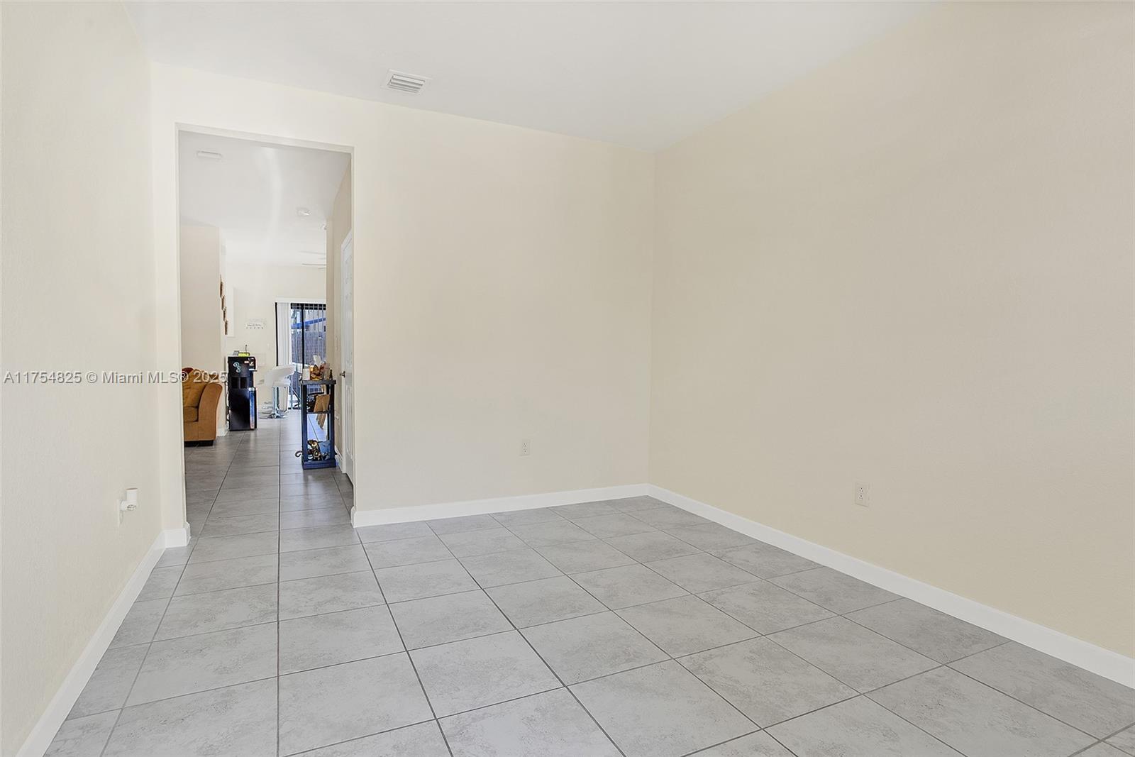 113 Se 33r Ter 113 Property Photo 52