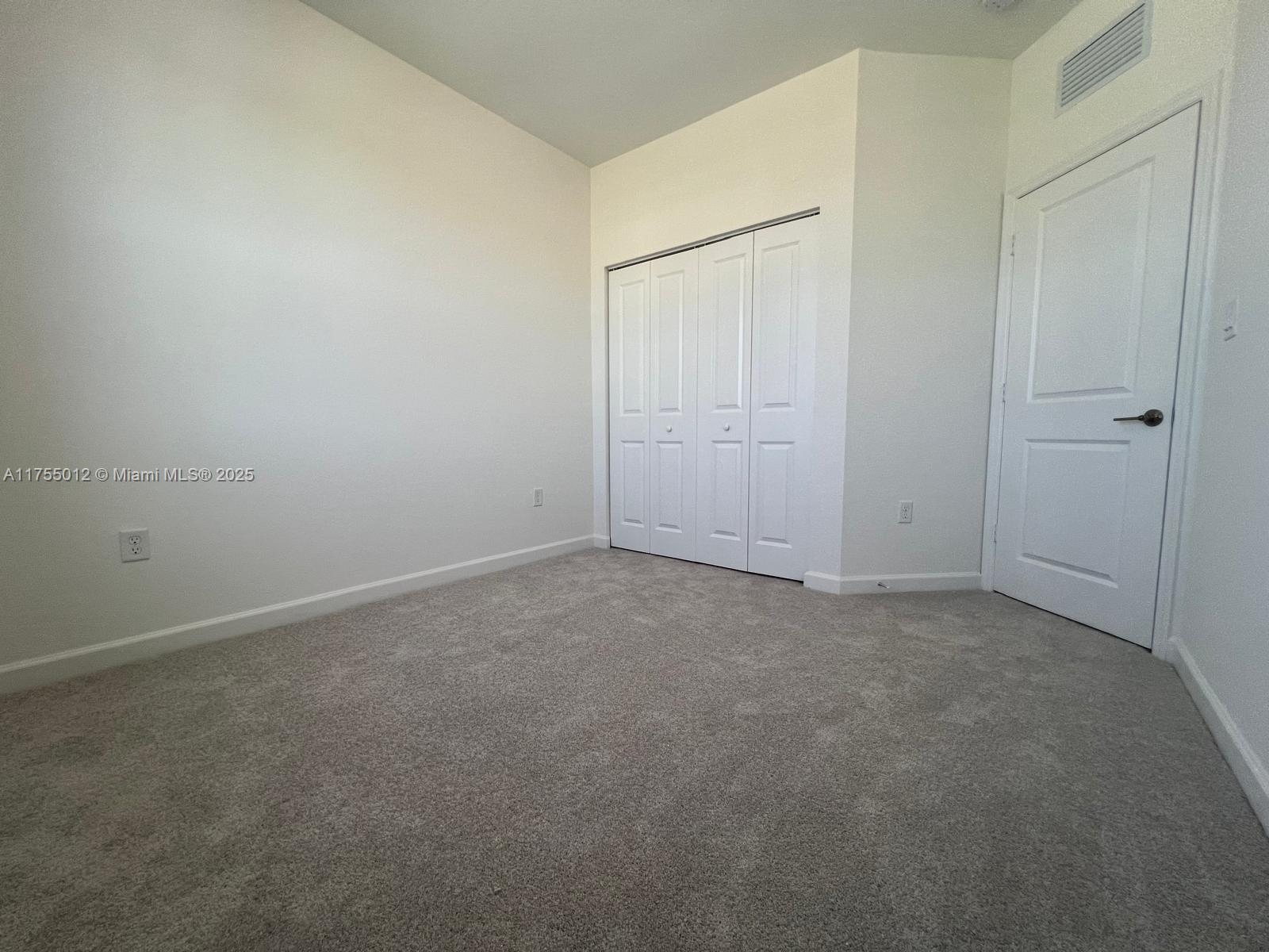 2405 Se 28th Dr 2405 Property Photo 23
