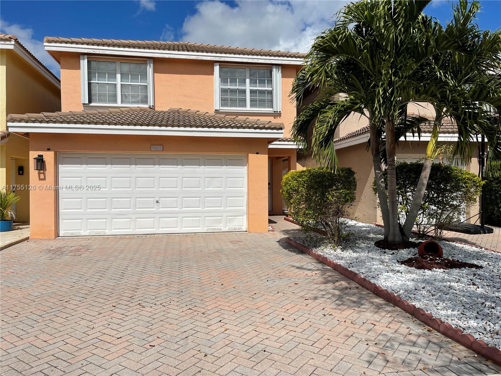 9251 NW 55th St 0