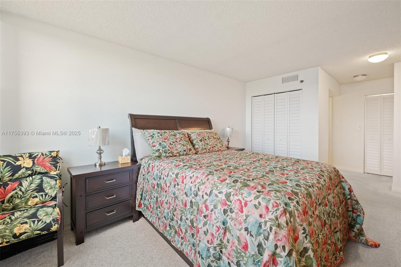 1000 Saint Charles Pl 603 Property Photo 10