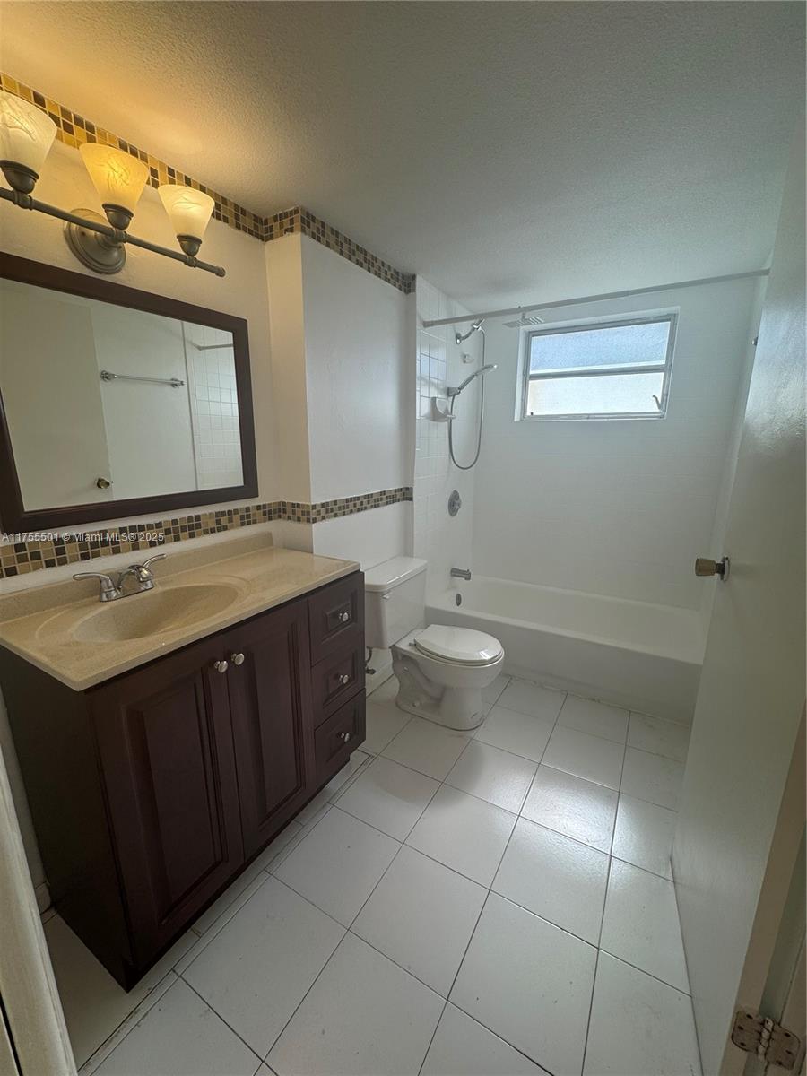 8607 Sw 137th Ave 8607 Property Photo 18