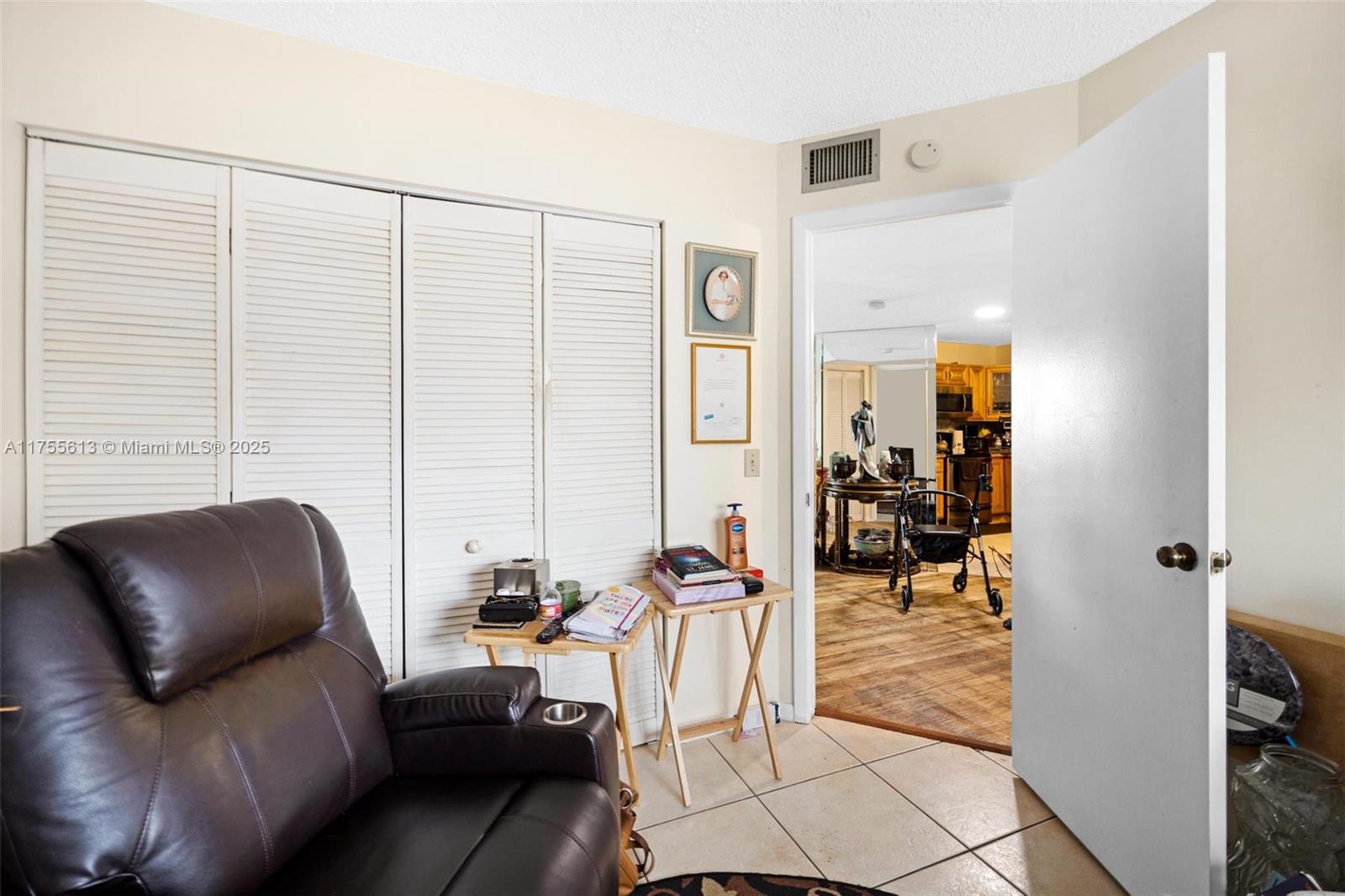 800 Independence Dr 800k Property Photo 30