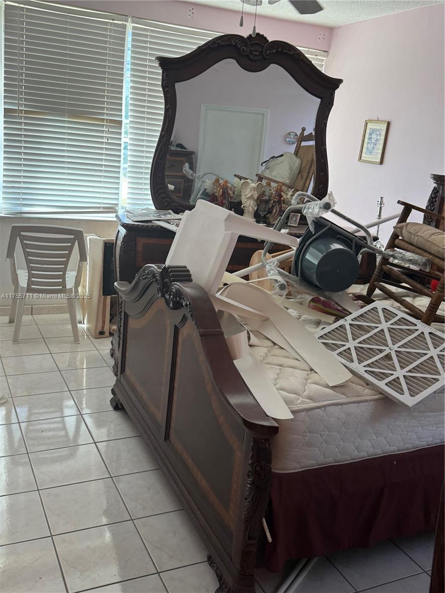 18555 Ne 14th Ave 502-b Property Photo 10