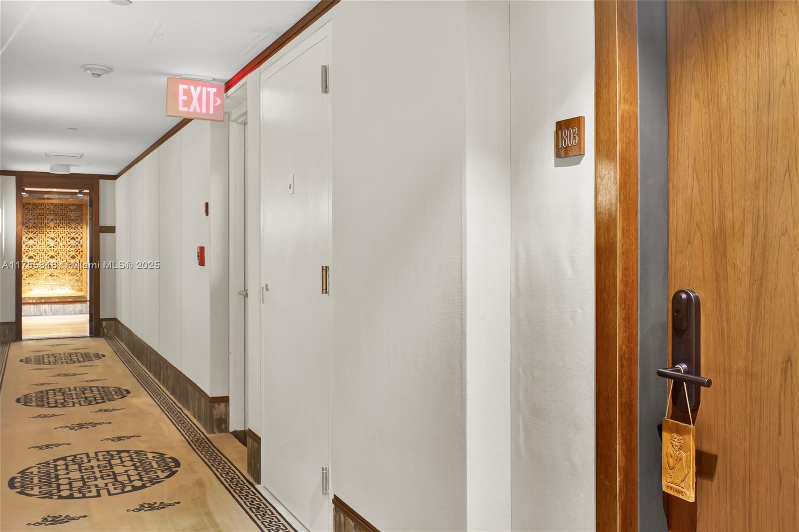 101 20 1803/5 Property Photo 2