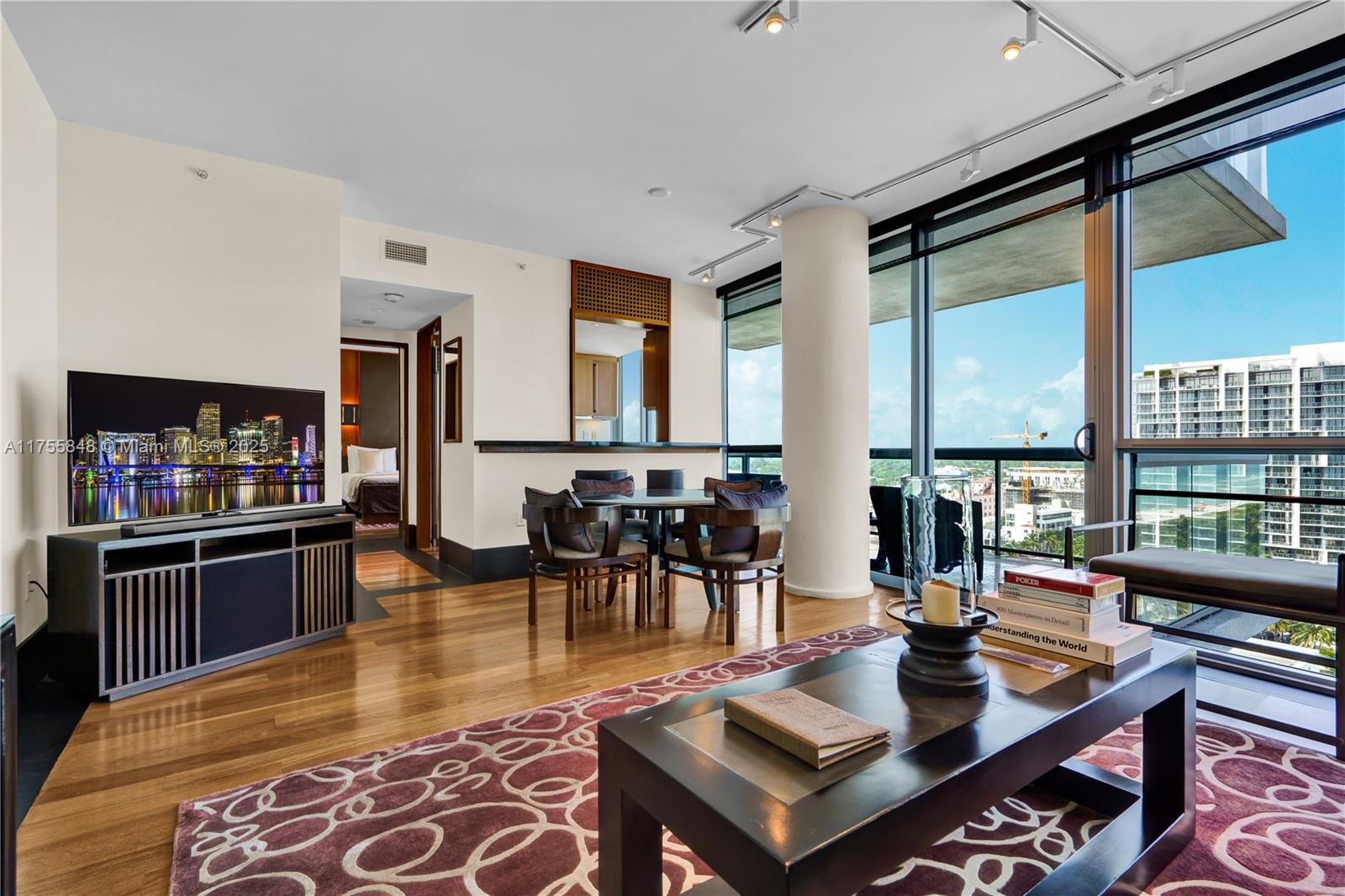 101 20 1803/5 Property Photo 30